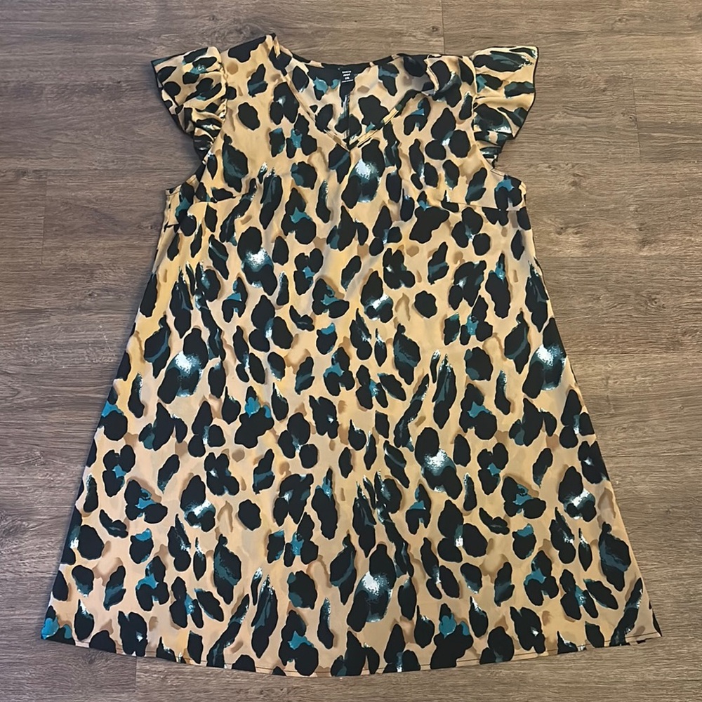 SHEIN Leopard Print Ruffle Sleeve Top
